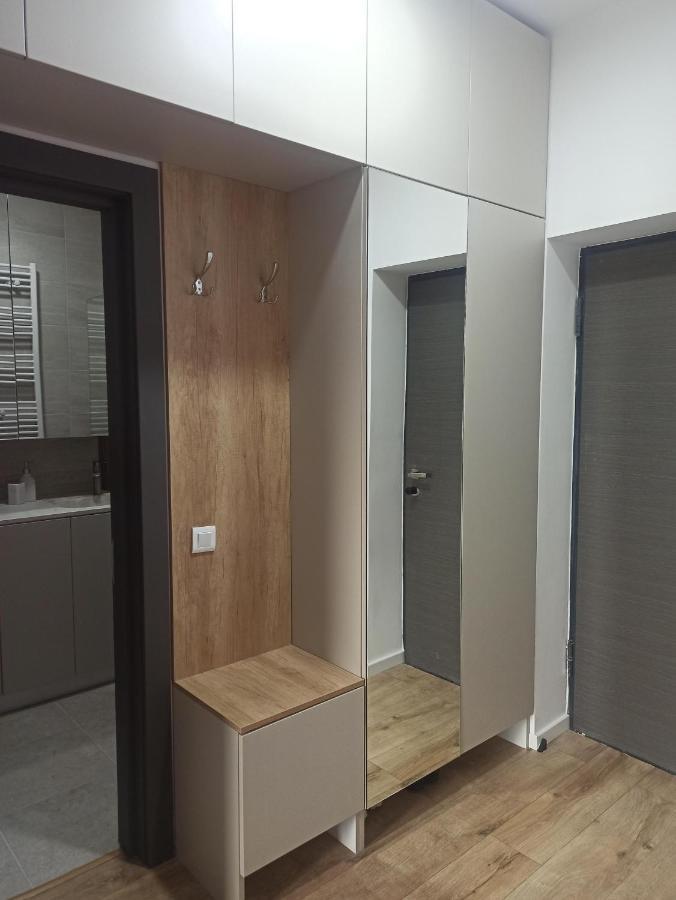 Stylish, Modern 2 Rooms Flat With City View, Near Presidential Palace Βουκουρέστι Εξωτερικό φωτογραφία